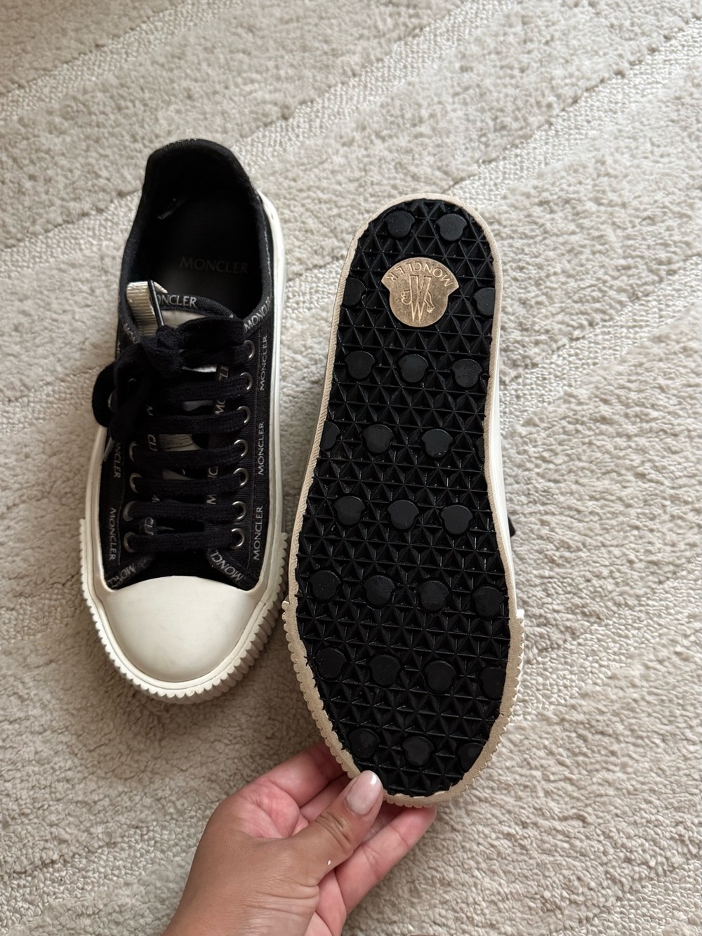 Moncler Glissierie Sneaker - Picture 2 of 4